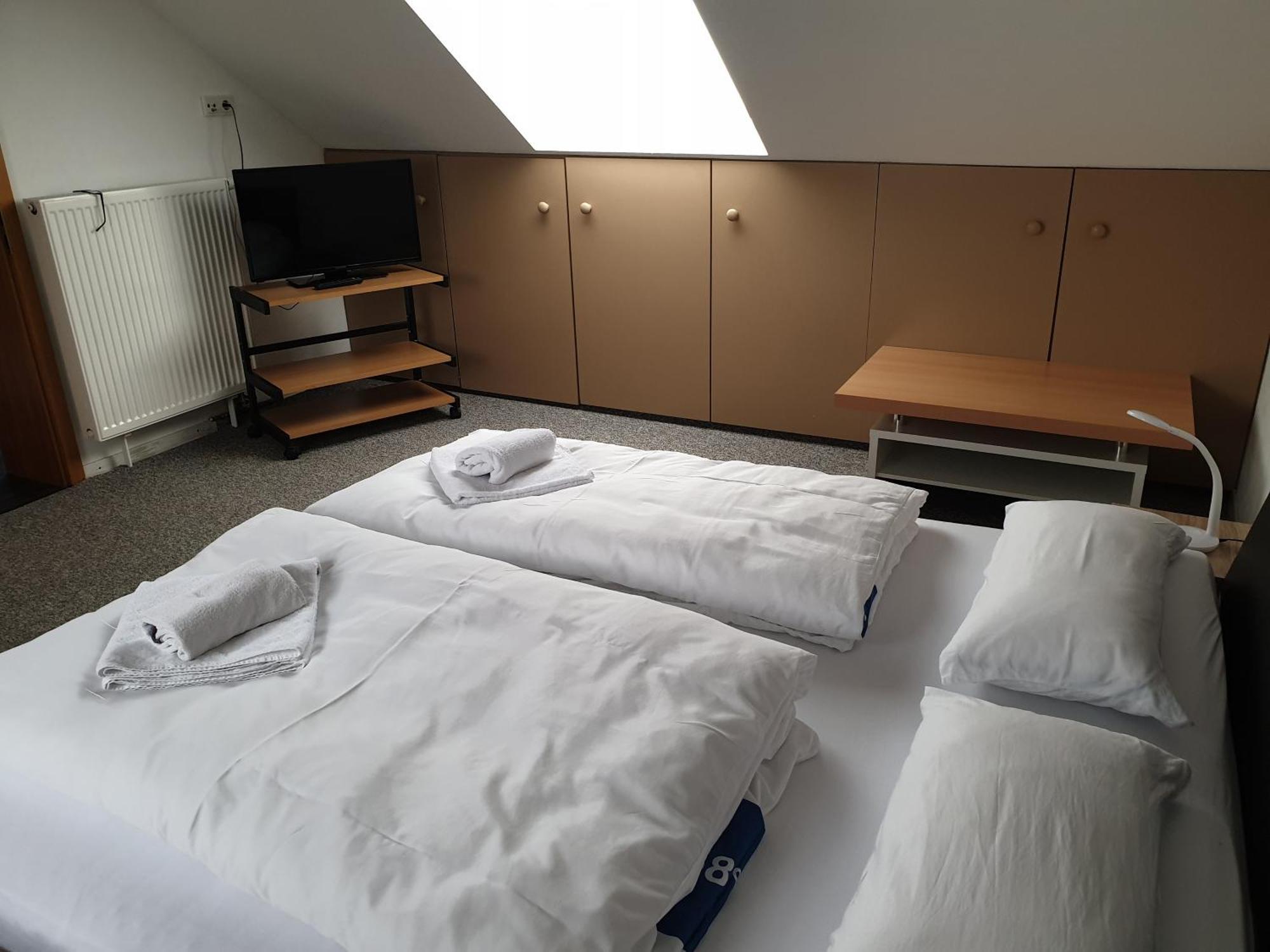 Pension Zum Adler Limbach  Oda fotoğraf